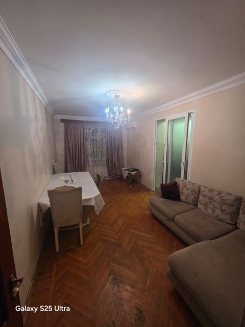 İcarəyə verilir 3 otaqlı köhnə tikili 75 m² — Bakı