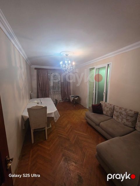 İcarəyə verilir 3 otaqlı köhnə tikili 75 m²