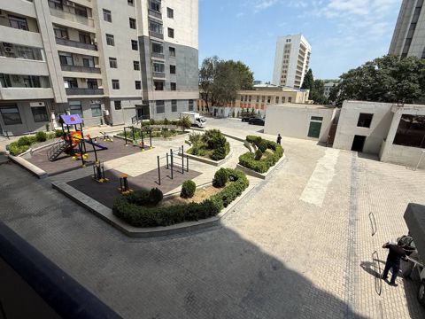 İcarəyə verilir 4 otaqlı yeni tikili 155 m² — Bakı