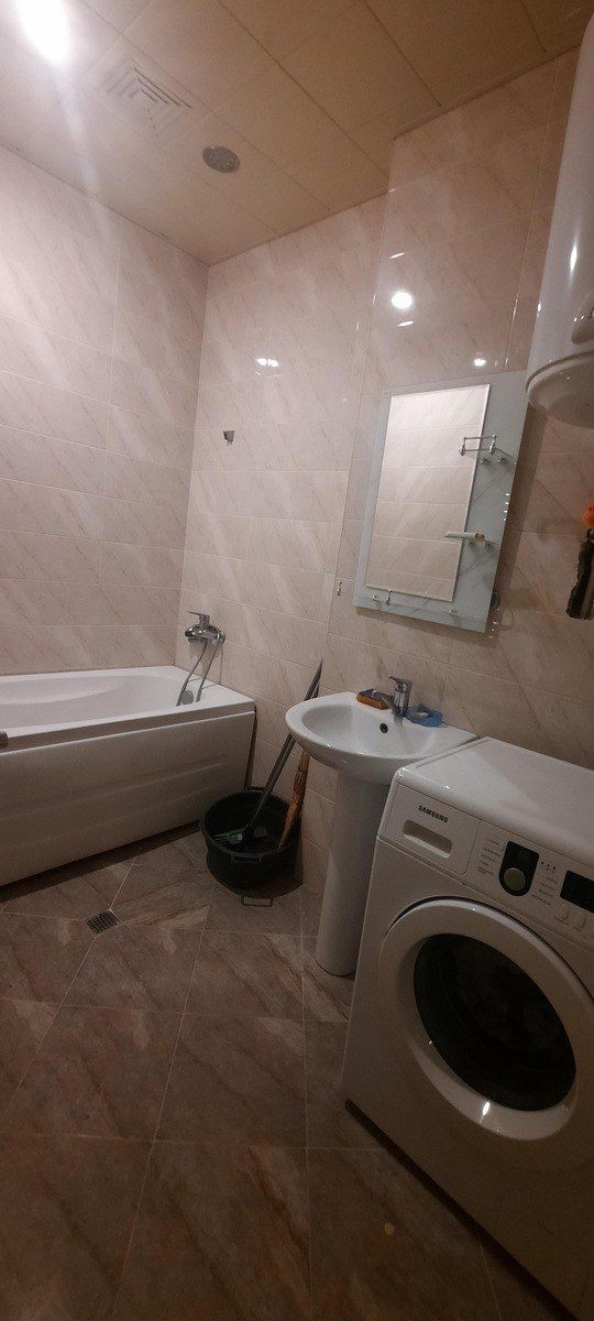 İcarəyə verilir 2 otaqlı yeni tikili 57 m² — Mənzil, Bakı (9)