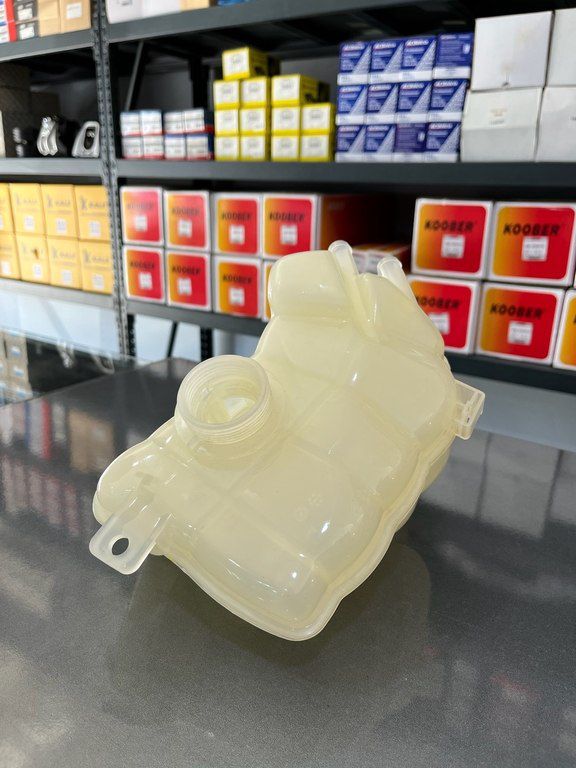 "Ford Fusion" antifriz çəni — Ehtiyat hissələri və aksesuarlar, Bakı (2)
