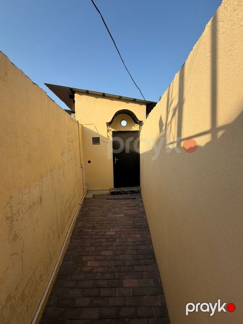 Həyət evi, Binəqədi qəs