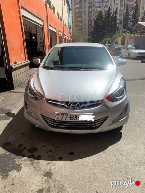 Hyundai Elantra, 2016 il
