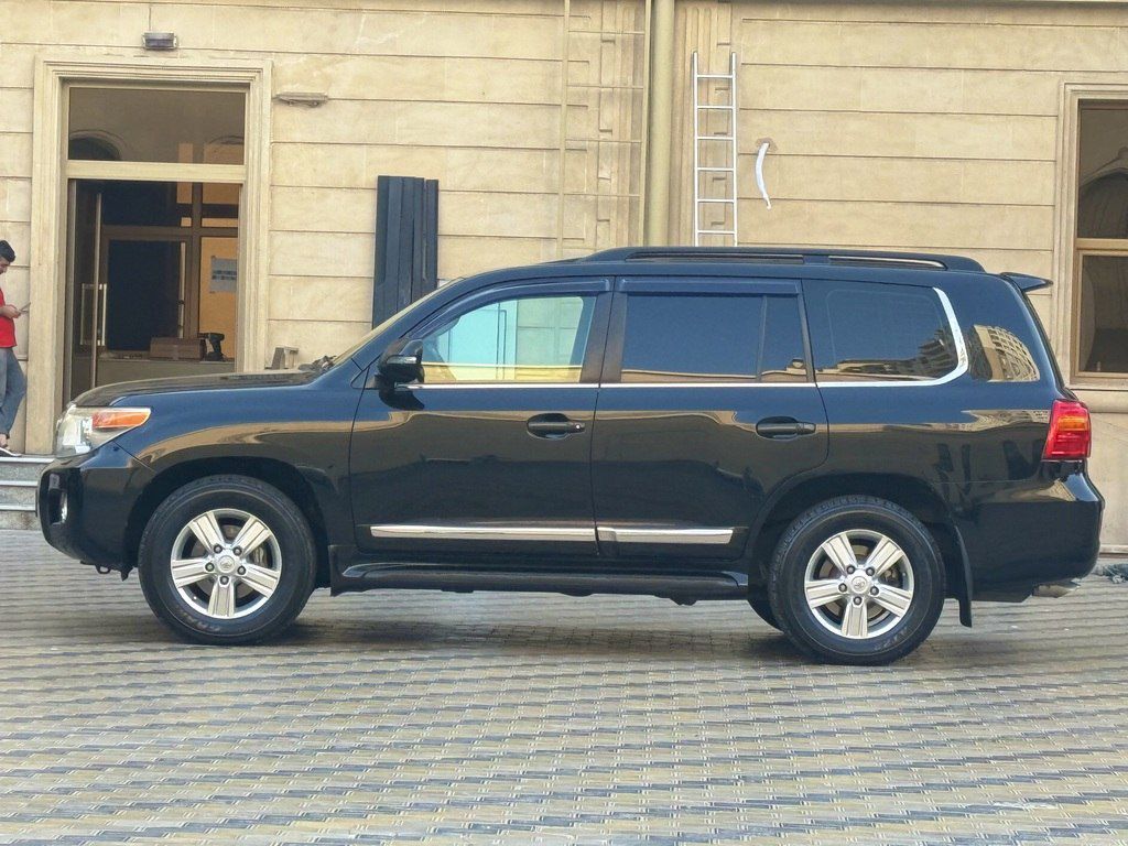 Toyota Land Cruiser, 4.6 L, 2013 il, 266 000 km — Avtomobillər, Bakı (2)