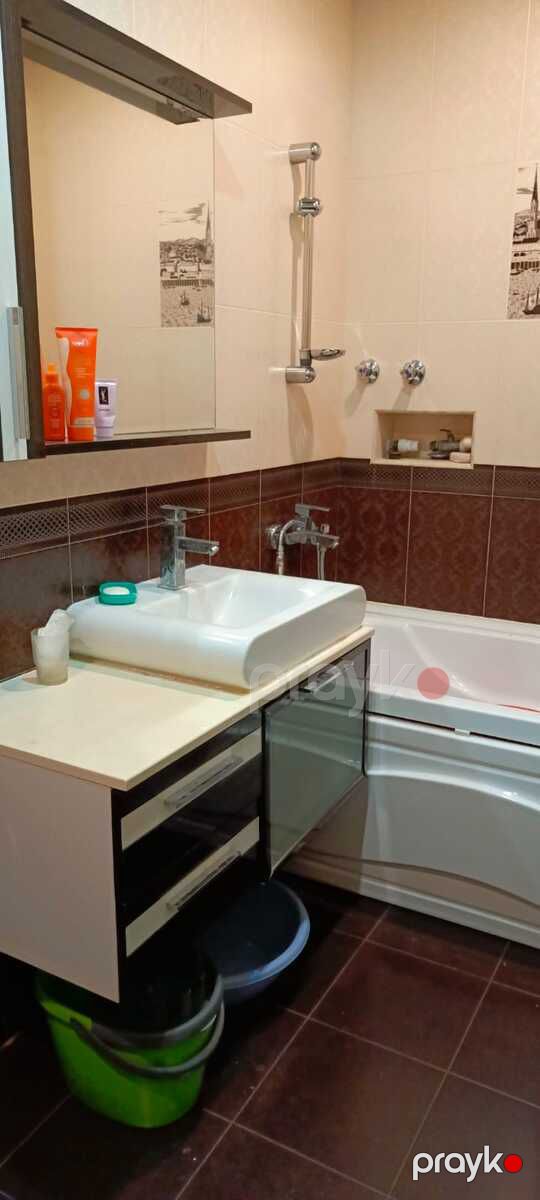Satılır 2 otaqlı köhnə tikili 55 m² — Mənzil, Bakı (8)