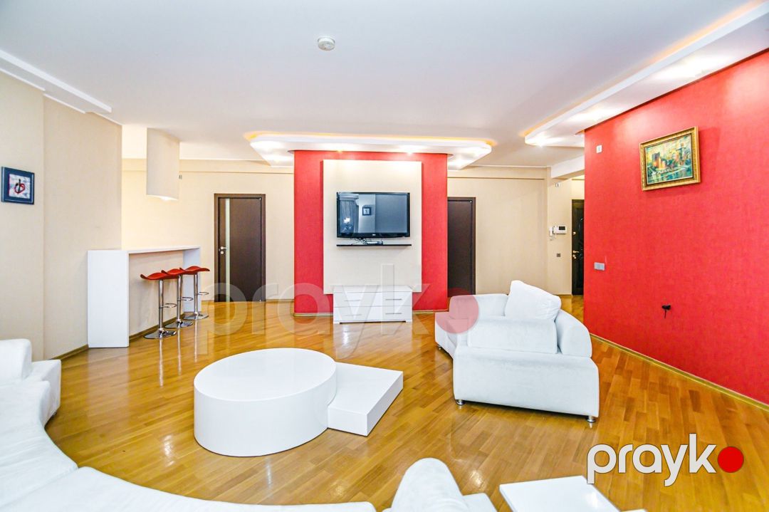 İcarəyə verilir 4 otaqlı yeni tikili 200 m² — Mənzil, Bakı (2)