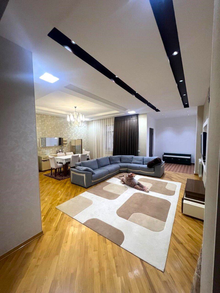 Satılır 9 otaqlı həyət evi/bağ evi 600 m² — Ev, villa, Bakı (5)