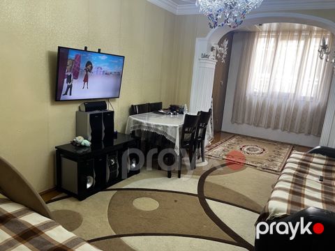 Satılır 2 otaqlı köhnə tikili 49 m²