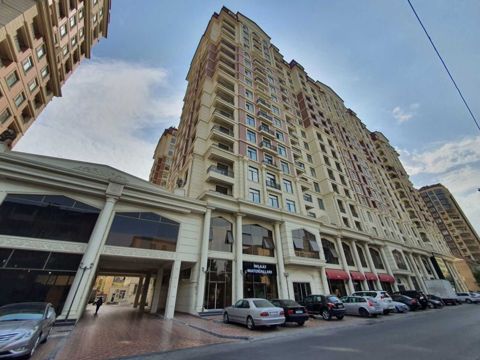Satılır 4 otaqlı yeni tikili 205 m² — Bakı