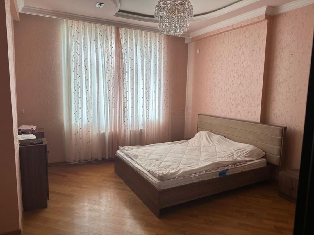 İcarəyə verilir 3 otaqlı yeni tikili 120 m² — Mənzil, Bakı (2)