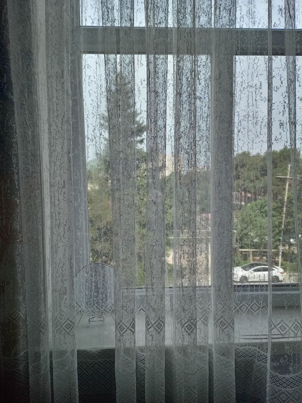 Ölcüsü 3metr 30 smdır yenidir. böyük oldugu ucun satiram.şux tüldü — Pərdələr, kornişlər, jalüzilər, Bakı
