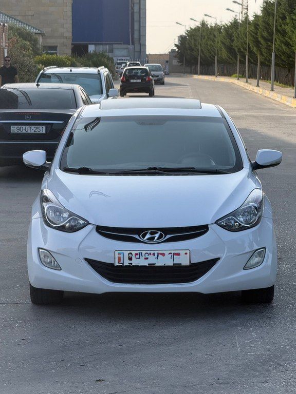 Hyundai Elantra, 1.8 L, 2013 il, 227 096 km — Avtomobillər, Bakı
