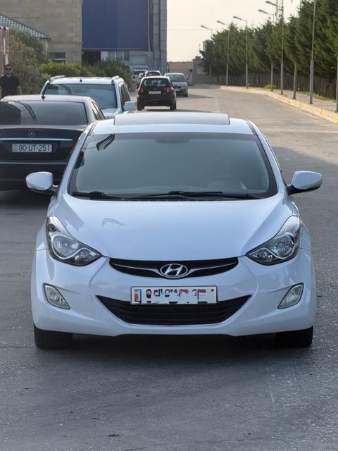 Hyundai Elantra, 1.8 L, 2013 il, 227 096 km — Bakı