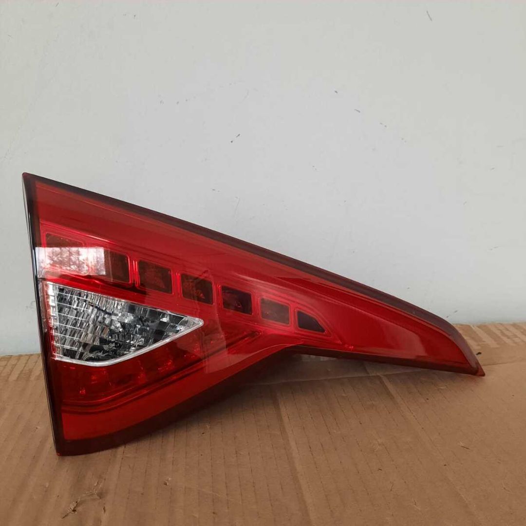 "Hyundai Sonata" arxa stop işığı (2003-2021) — Ehtiyat hissələri və aksesuarlar, Bakı (2)