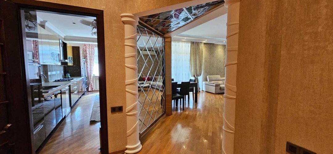 Satılır 4 otaqlı yeni tikili 179 m² — Mənzil, Bakı (6)