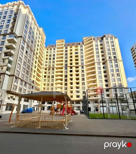 Satılır 4 otaqlı yeni tikili 235 m²