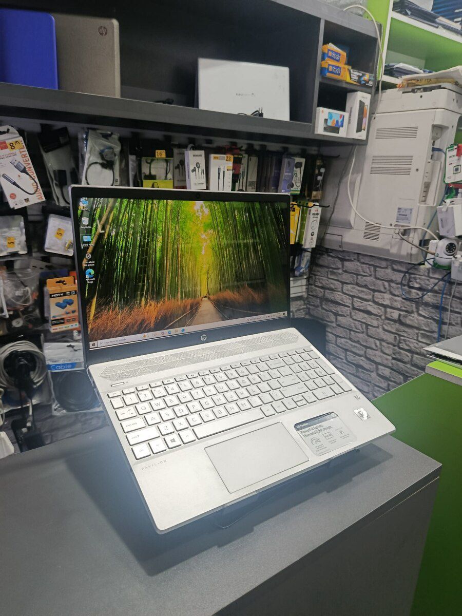 HP Pavilion 15CS — Noutbuklar, Bakı (4)