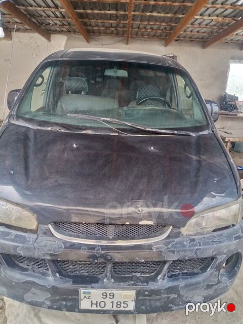 Hyundai H-1, 2.5 L, 1998 il, 100 000 km