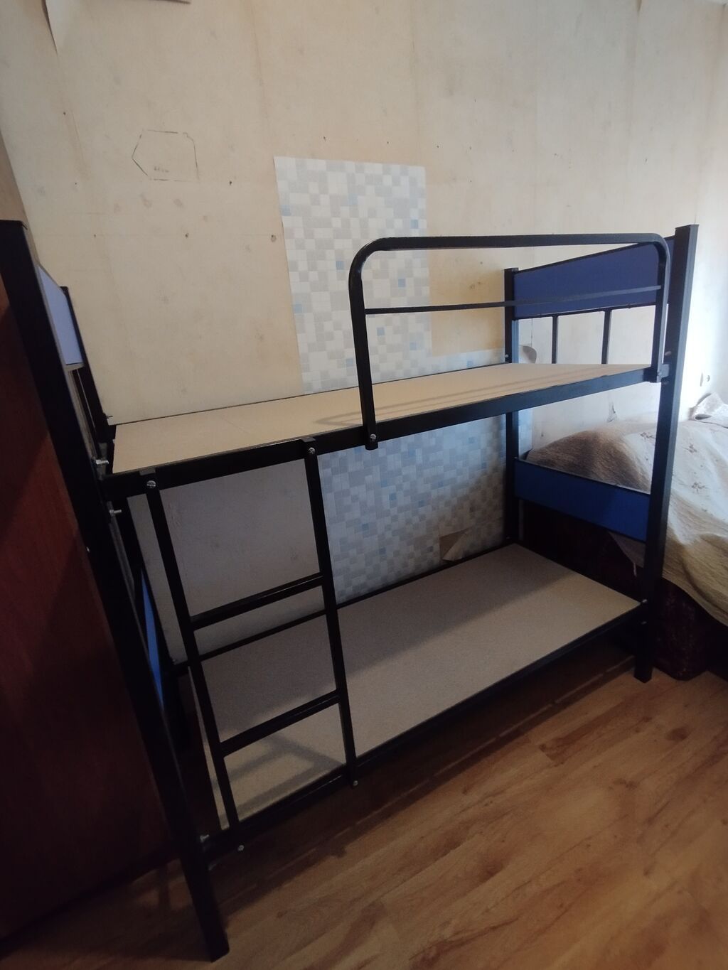 Metall iki mərtəbəli çarpayı - Karkas: möhkəm qara metal konstruksiya — Yataqlar, Bakı (6)