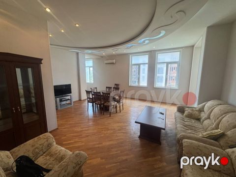 İcarəyə verilir 2 otaqlı yeni tikili 90 m²