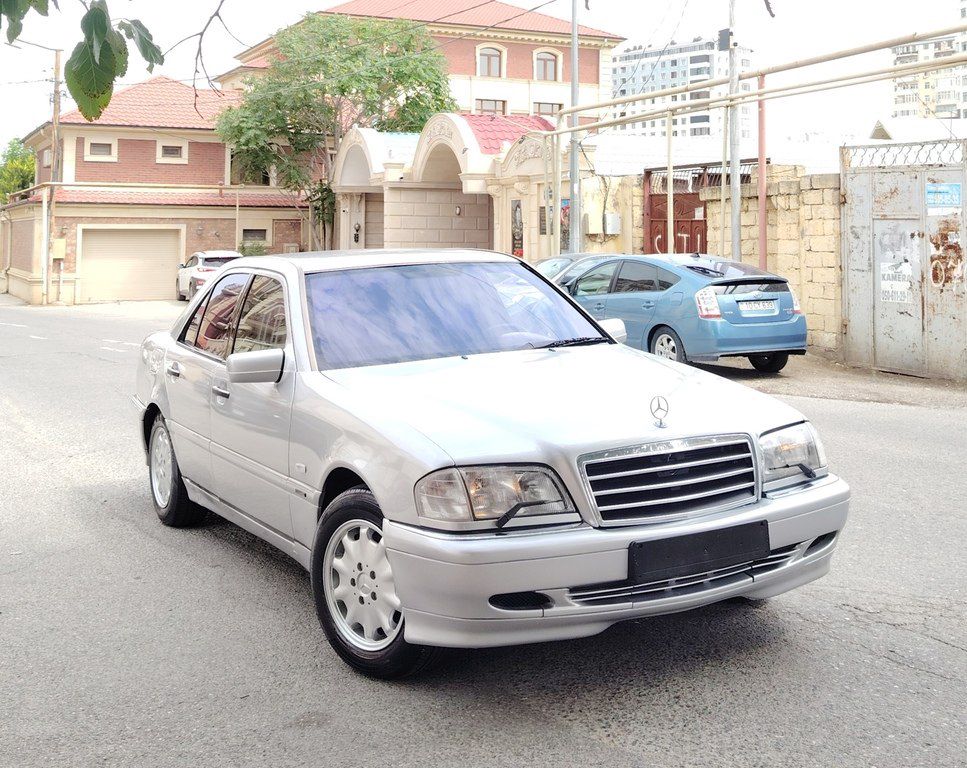 Mercedes C 200, 2.0 L, 1998 il, 338 263 km — Avtomobillər, Bakı (2)