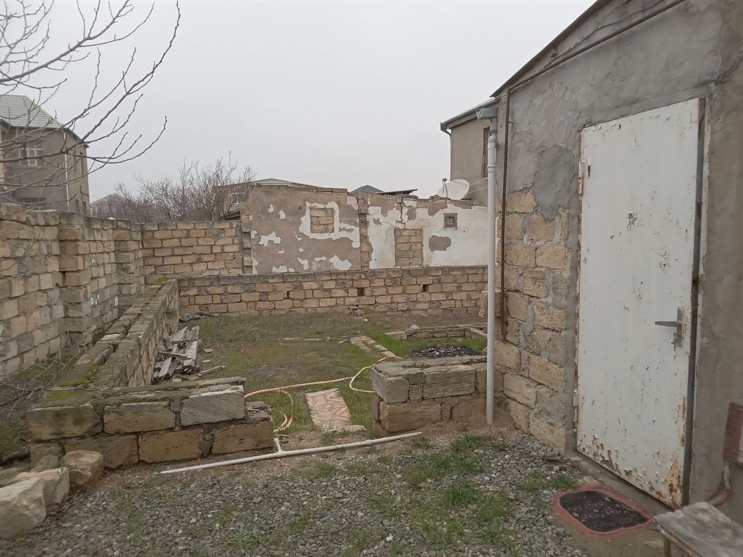 Həyət evi, Saray qəs — Ev, villa, Bakı (10)
