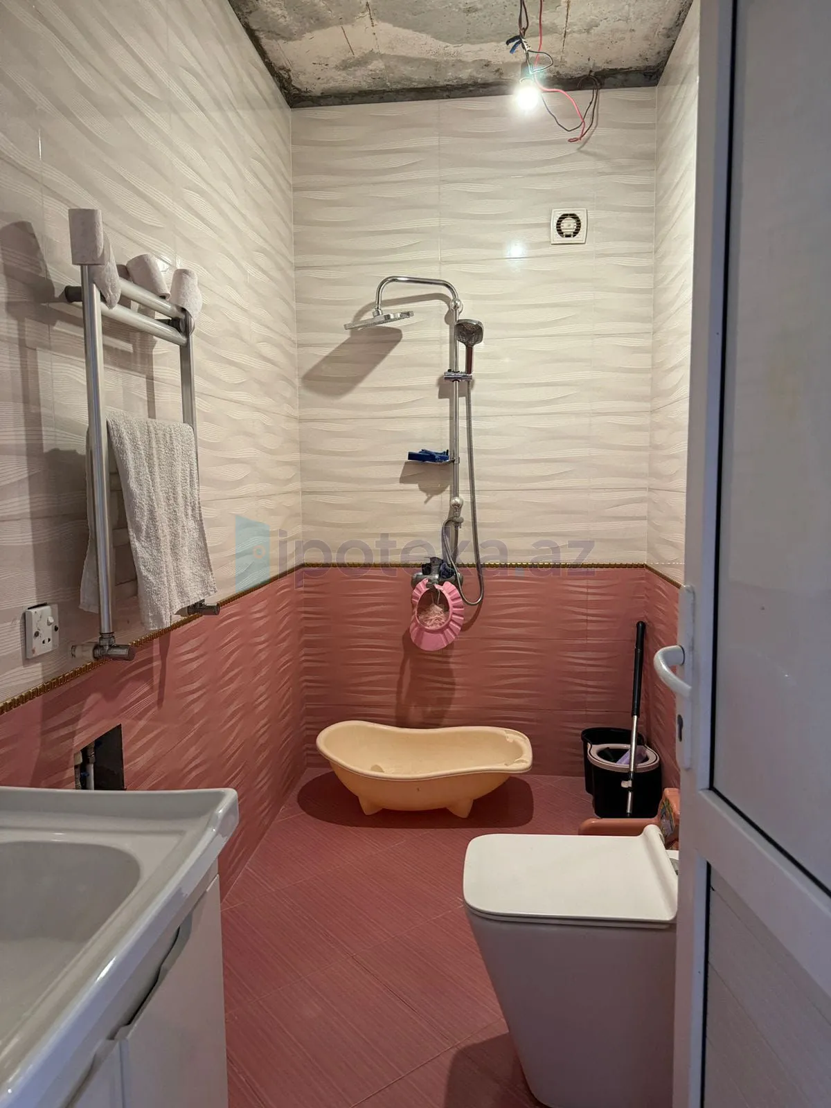 Satılır: 8 Otaq, Evlər/Villalar, Səbail r., Badamdar q., 338.00 m² — Ev, villa, Bakı (8)