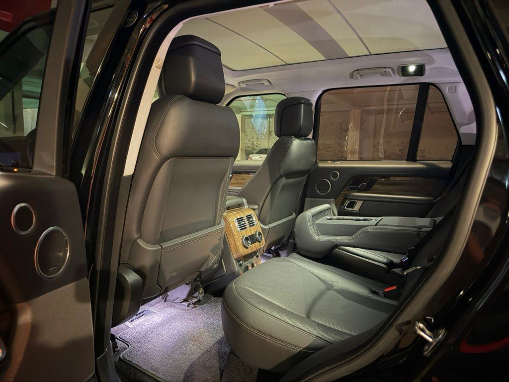 Land Rover Range Rover, 3.0 L, 2019 il, 103 000 km — Avtomobillər, Bakı (4)