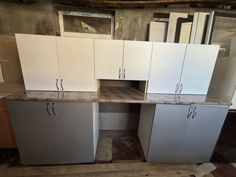 Metbex mebeli tezedi Istifade olunmuyub Olcusu 225sm Matiryali laminat — Mətbəx mebeli