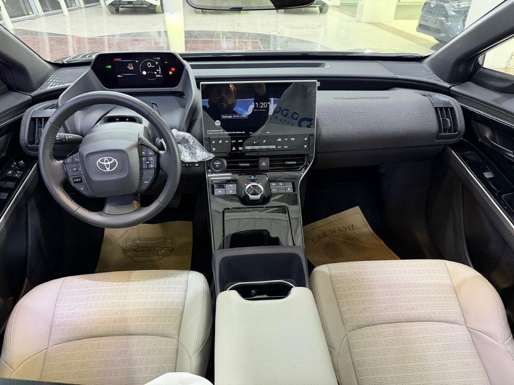 Toyota bZ4X, 71.4 kWh, 2023 il, yeni — Avtomobillər, Bakı (8)