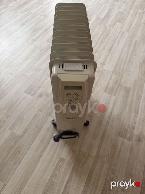 Yağlı radiator/qızdırıcı – Auksis (elektrikli) Xüsusiyyətlər: - Yağla — Digah