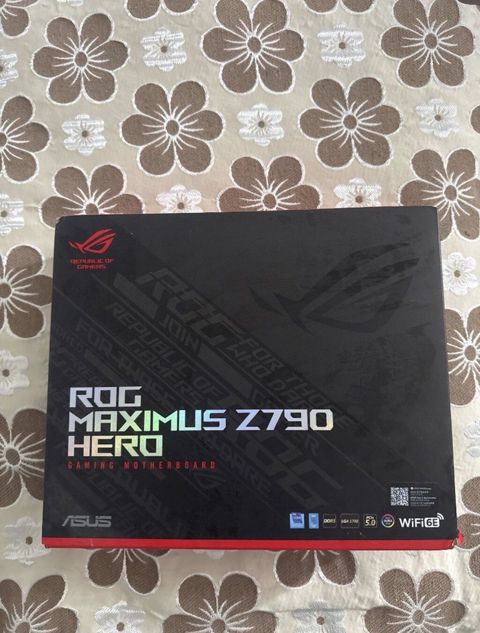 Asus Rog Maximus Z790 Hero — Bakı