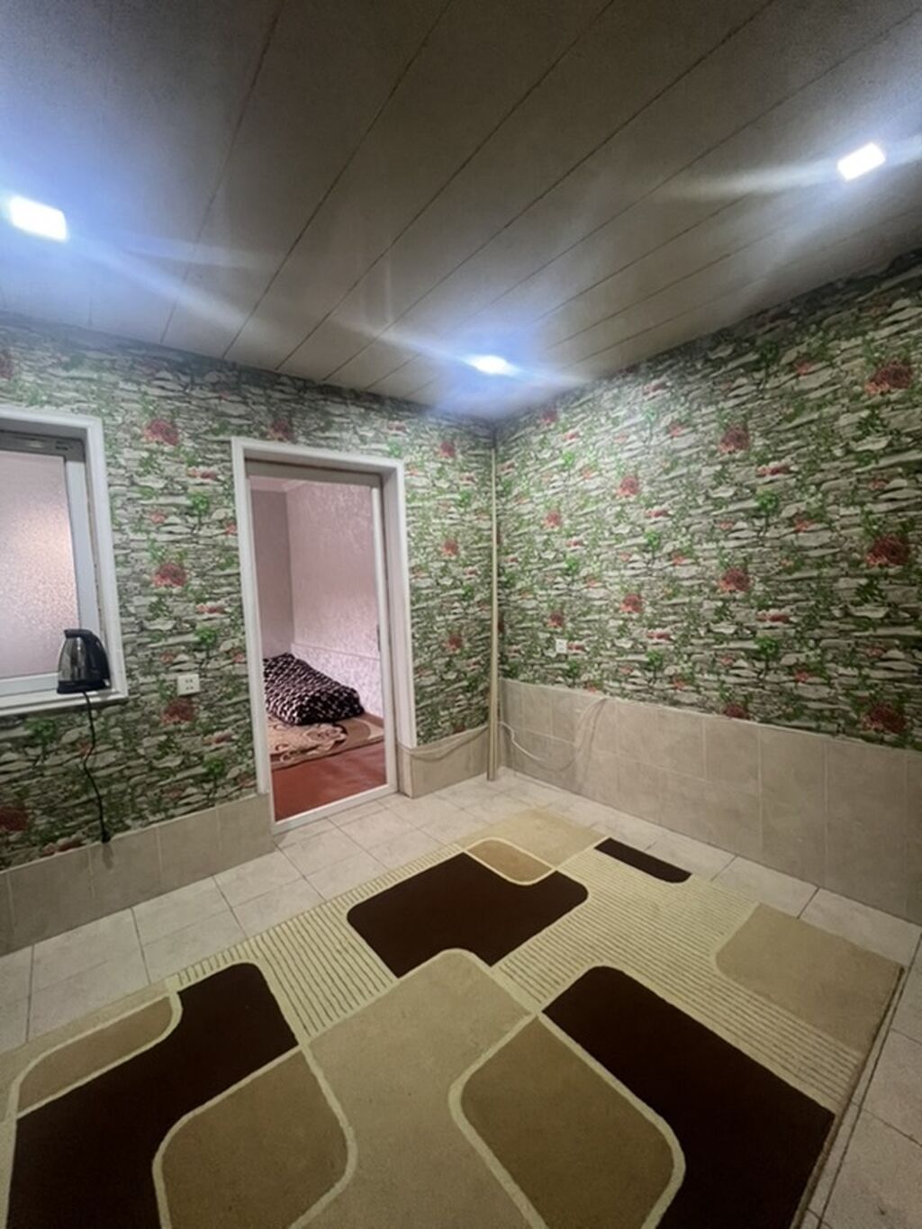 Ev Suraxanı rayonu,Əmircan qəsəbəsi,Dəmiryola yaxın,Suraxanı Tibb — Mənzil, Bakı (2)