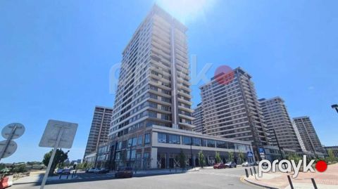 Satılır 4 otaqlı yeni tikili 180 m²