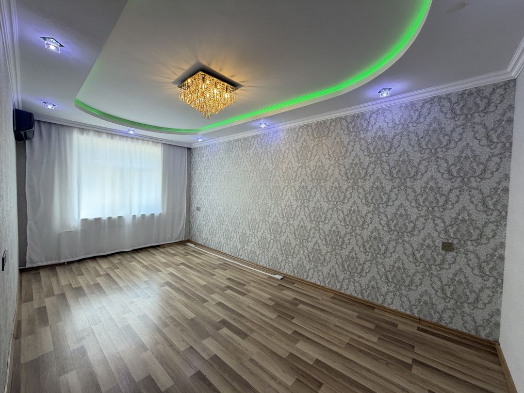 Satılır 2 otaqlı köhnə tikili 60 m² — Mənzil, Bakı (3)