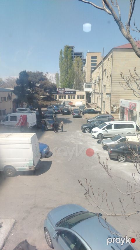 Satılır 1 otaqlı köhnə tikili 12 m²