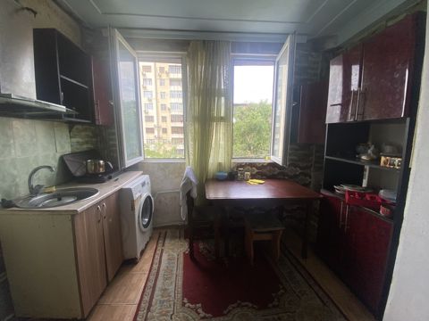 İcarəyə verilir 2 otaqlı köhnə tikili 60 m² — Bakı