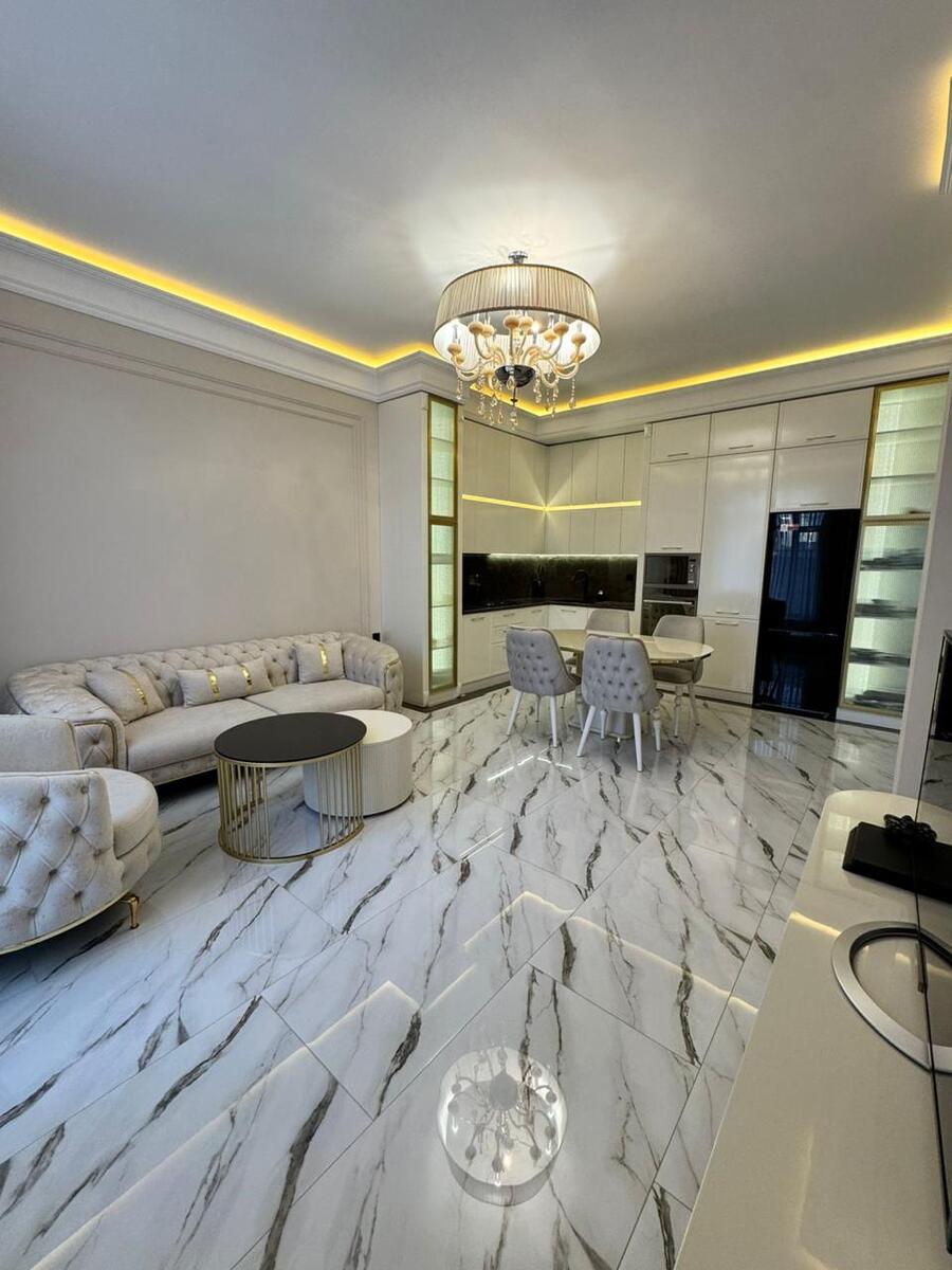 Satılır 6 otaqlı həyət evi/bağ evi 470 m² — Ev, villa, Bakı (8)