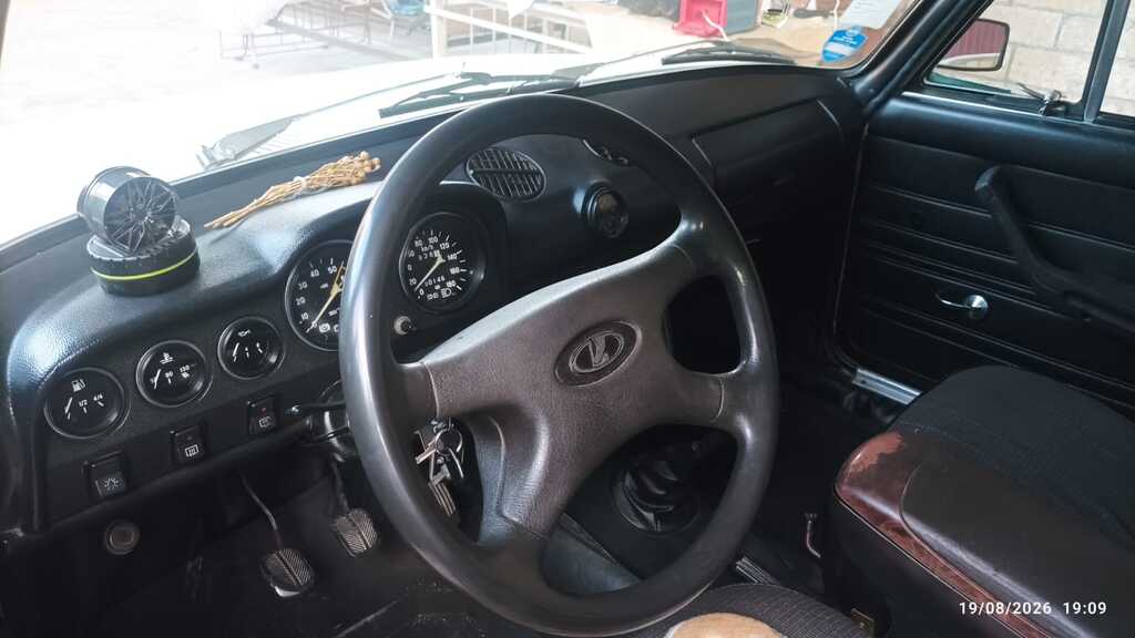 Lada (VAZ) 21011, 1.3 L, 1976 il, 300 000 km — Avtomobillər, Naftalan (5)