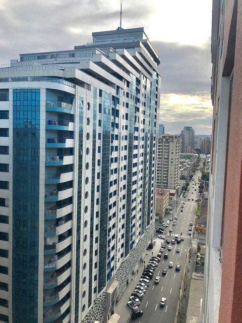 Satılır 3 otaqlı yeni tikili 120 m² — Bakı