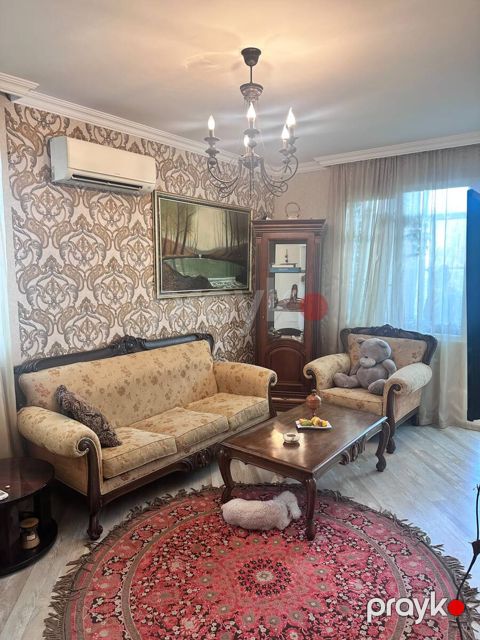 İcarəyə verilir 2 otaqlı köhnə tikili 60 m²