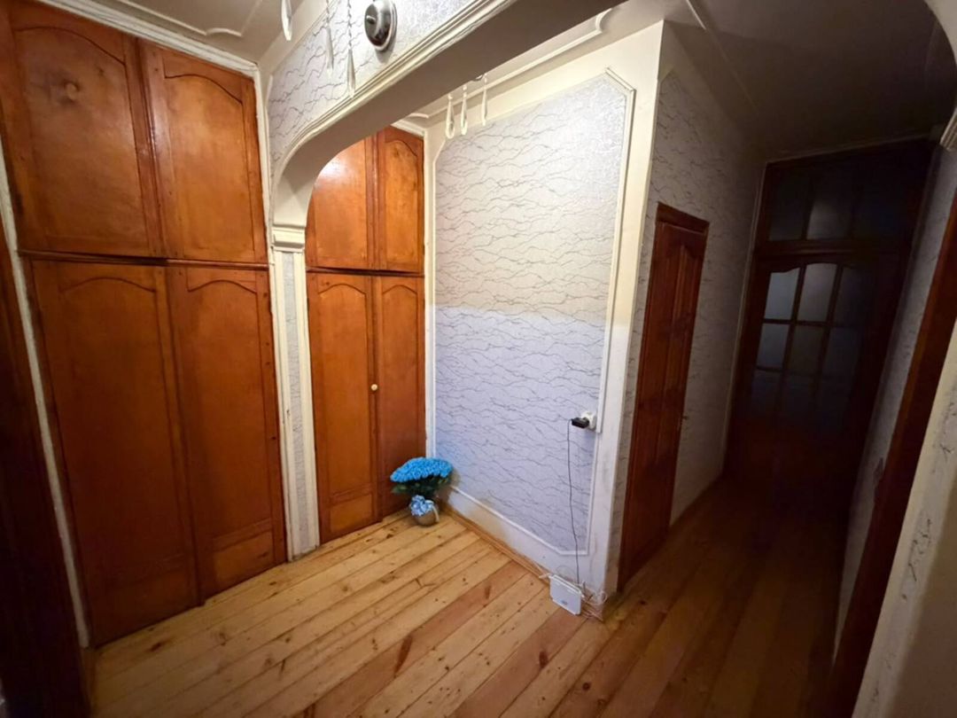 Satılır 2 otaqlı köhnə tikili 60 m² — Mənzil, Bakı (7)