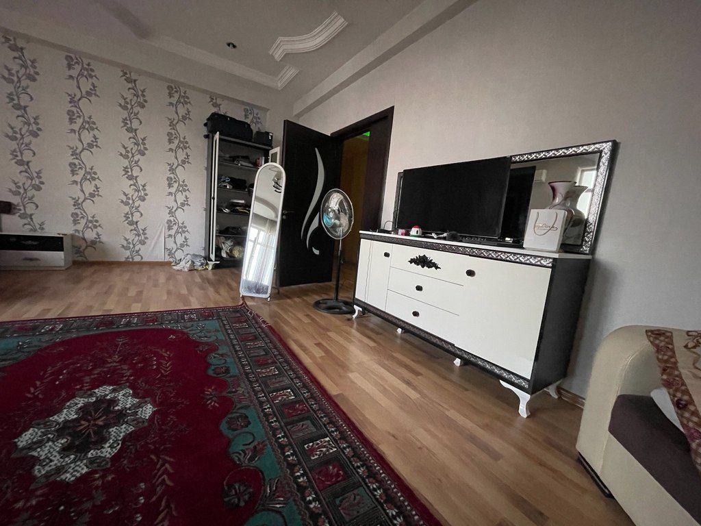 3-otaqlı yeni tikili kirayə verilir, Tbilisi pr.3007, 150 m² — Mənzil, Bakı (2)