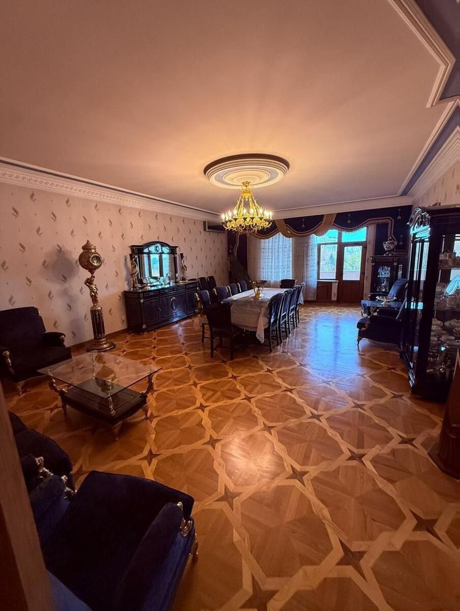 Satılır 5 otaqlı yeni tikili 250 m² — Mənzil, Bakı (2)