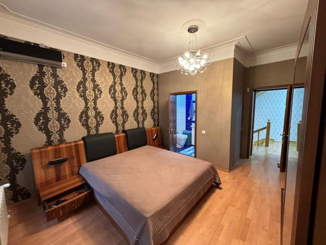 Satılır 9 otaqlı həyət evi/bağ evi 500 m² — Ev, villa, Bakı (7)