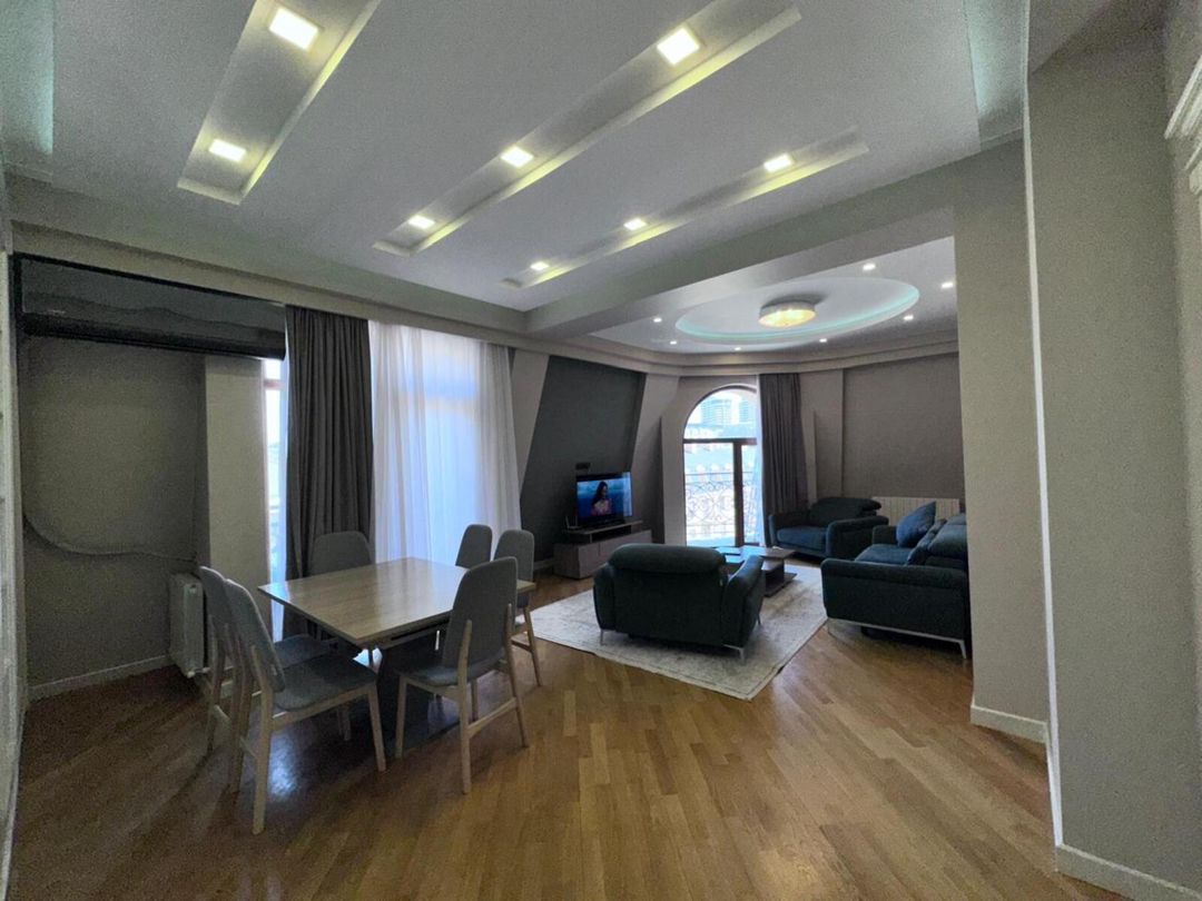 Satılır 3 otaqlı yeni tikili 119 m² — Mənzil, Bakı (5)