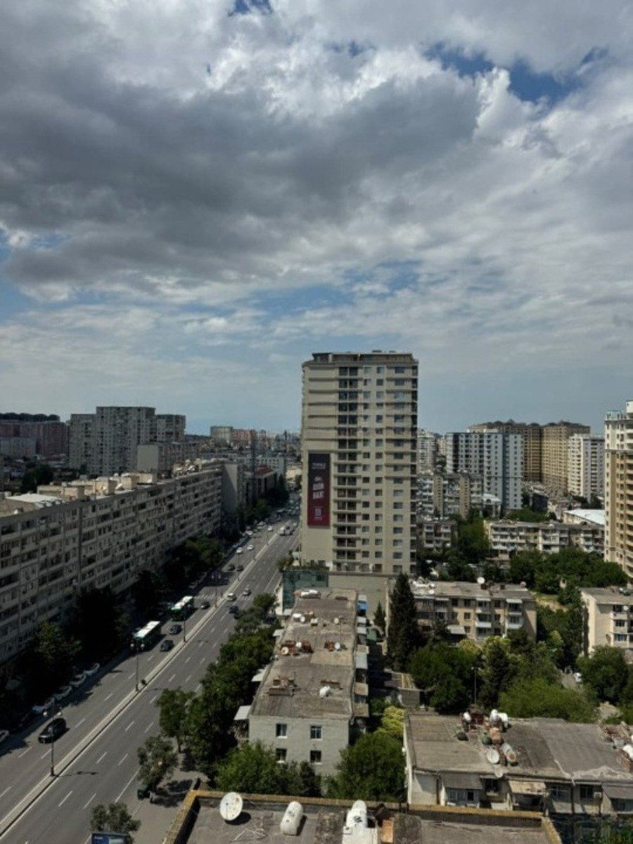 Satılır 3 otaqlı yeni tikili 145 m² — Mənzil, Bakı