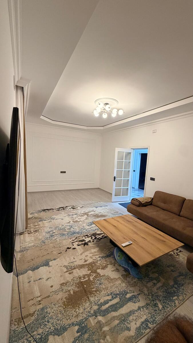 İcarəyə verilir 5 otaqlı həyət evi/bağ evi 196 m² — Ev, villa, Bakı (3)