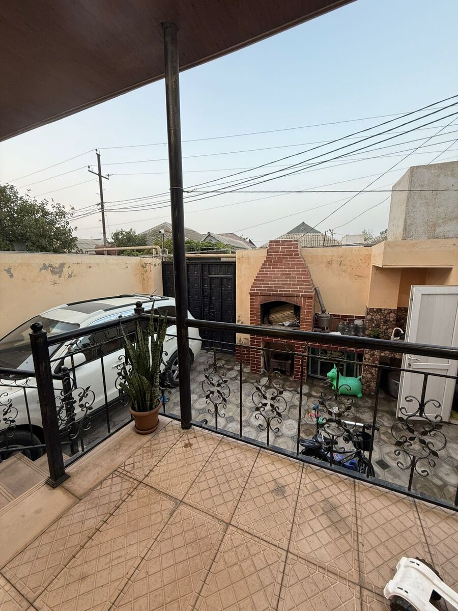 Satılır 4 otaqlı həyət evi/bağ evi 120 m² — Ev, villa, Bakı (2)