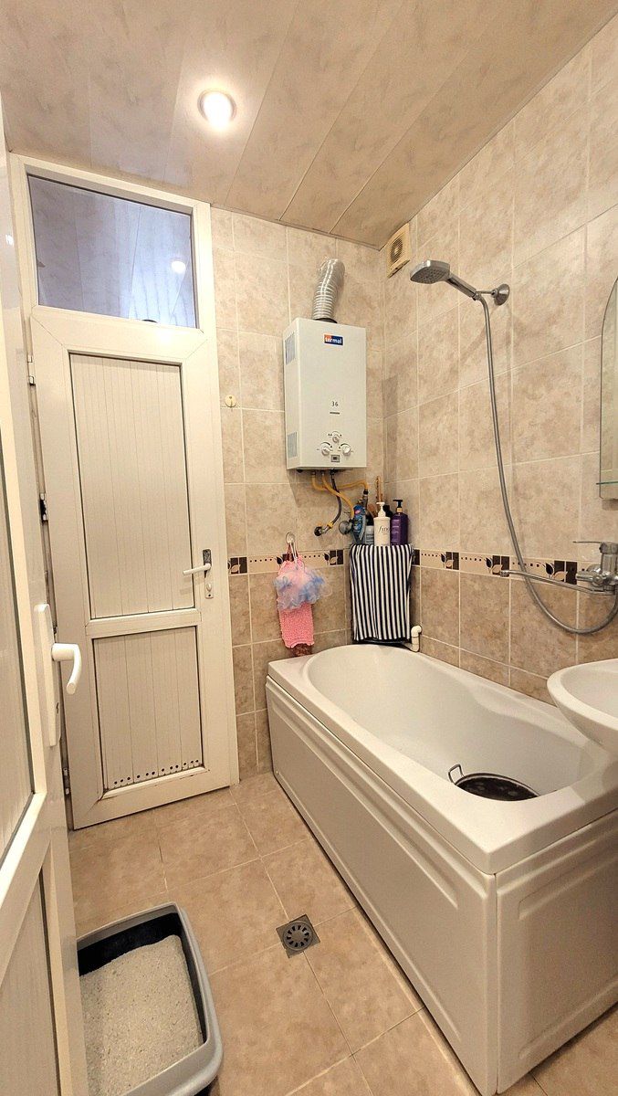 Satılır 3 otaqlı köhnə tikili 50 m² — Mənzil, Bakı (10)
